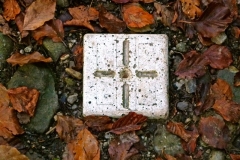 Markierungsstein-Kreuz_059_800px_Haug