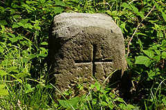 Markierungsstein-Kreuz_Sindelfingen_800px_Haug