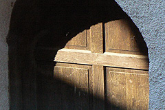 Tuerkreuz_Stettenhof_Ulm_800px_Haug